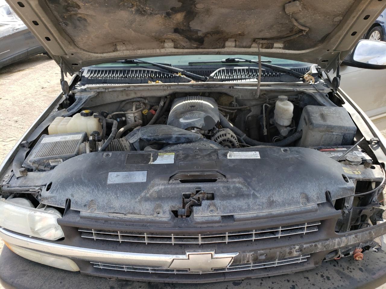 2001 Chevrolet Silverado - Image 11