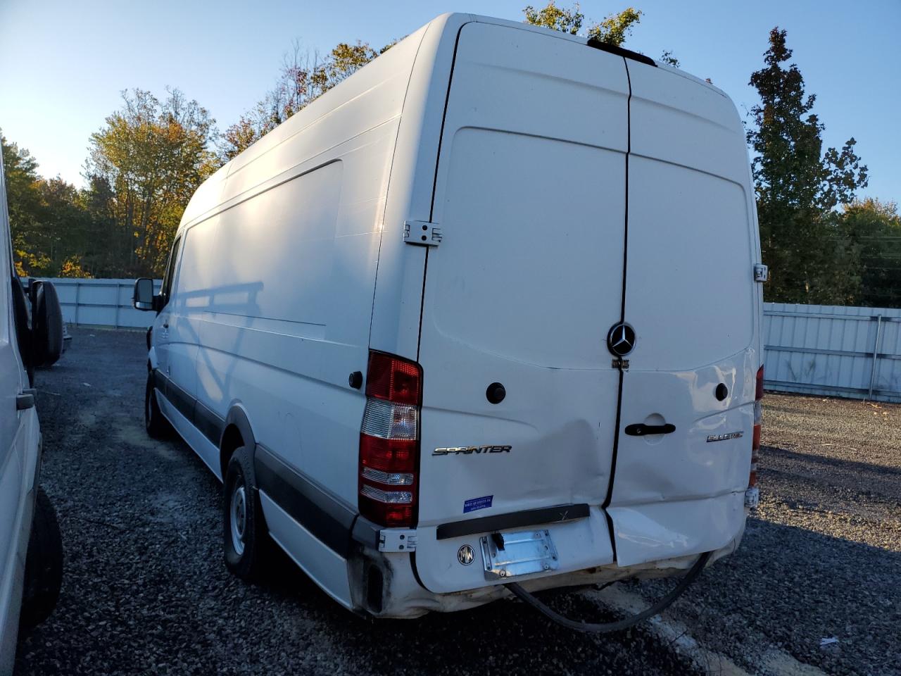 VIN WD3PE8DC2E5843253 2014 MERCEDES-BENZ SPRINTER no.2