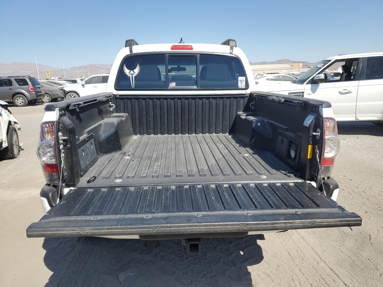 2015 Toyota Tacoma Double Cab Prerunner VIN: 3TMJU4GN3FM180744 Lot: 73717454