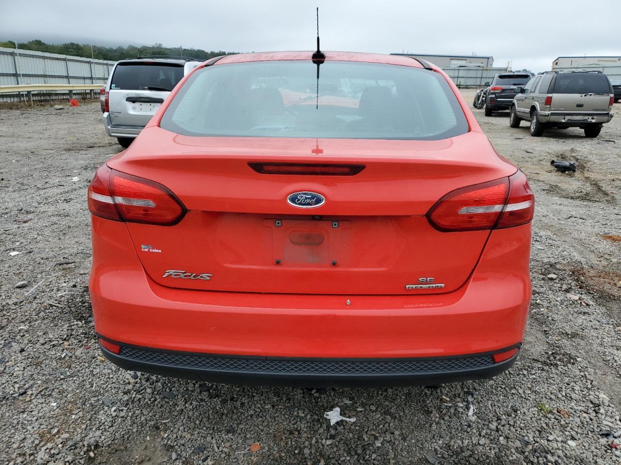 2016 Ford Focus Se VIN: 1FADP3F20GL213603 Lot: 73921344