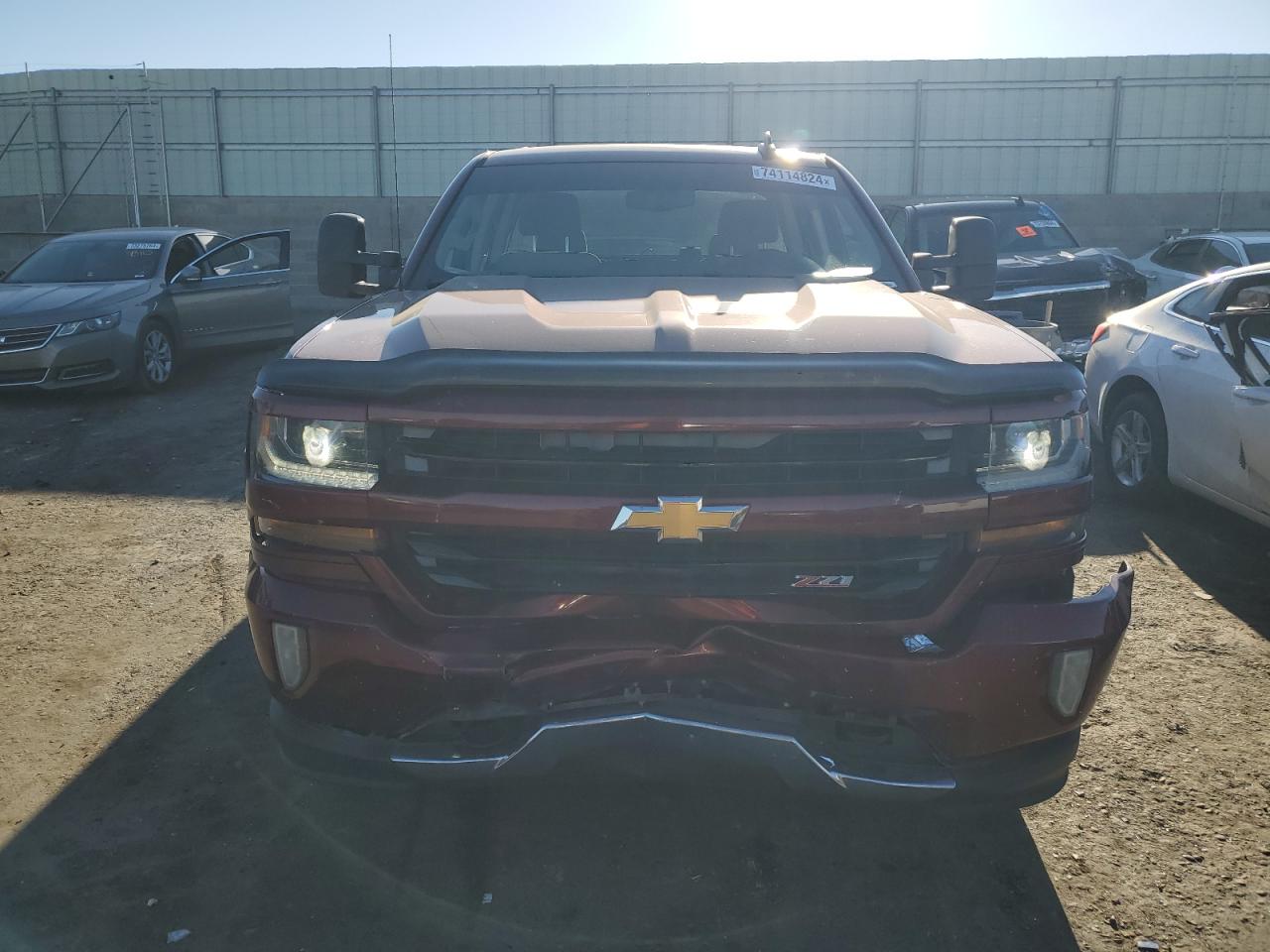 2017 Chevrolet Silverado K1500 Lt VIN: 1GCVKREC3HZ132703 Lot: 74114824