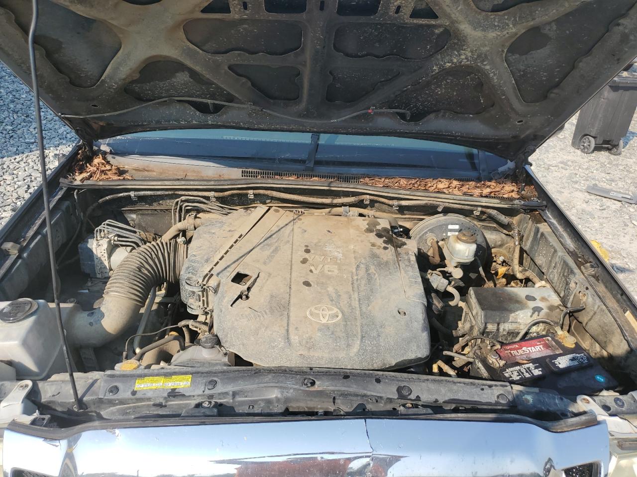 2009 Toyota Tacoma - Image 11