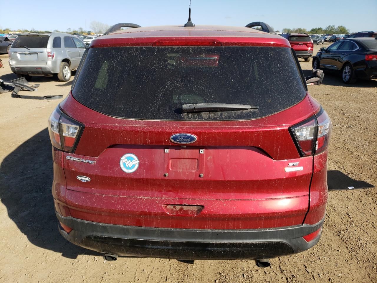 1FMCU0GD7JUC55843 2018 Ford Escape Se