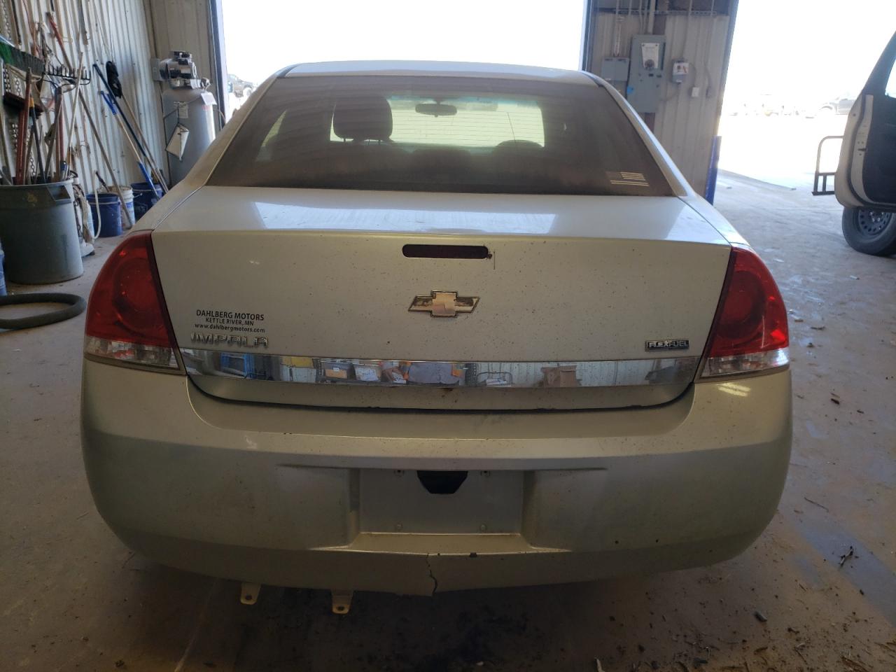 2010 Chevrolet Impala - Image 6