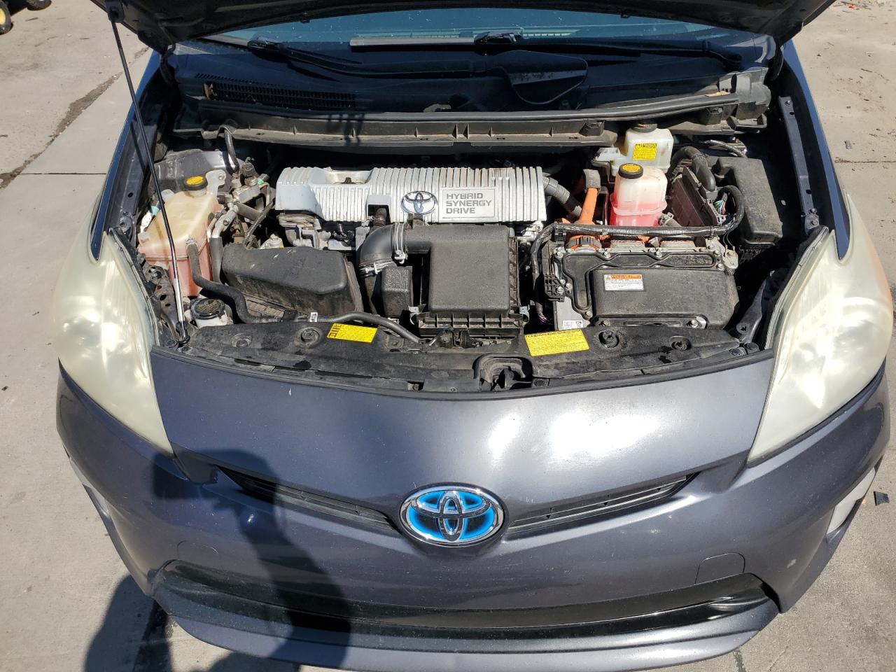 JTDKN3DU2D5587044 2013 Toyota Prius