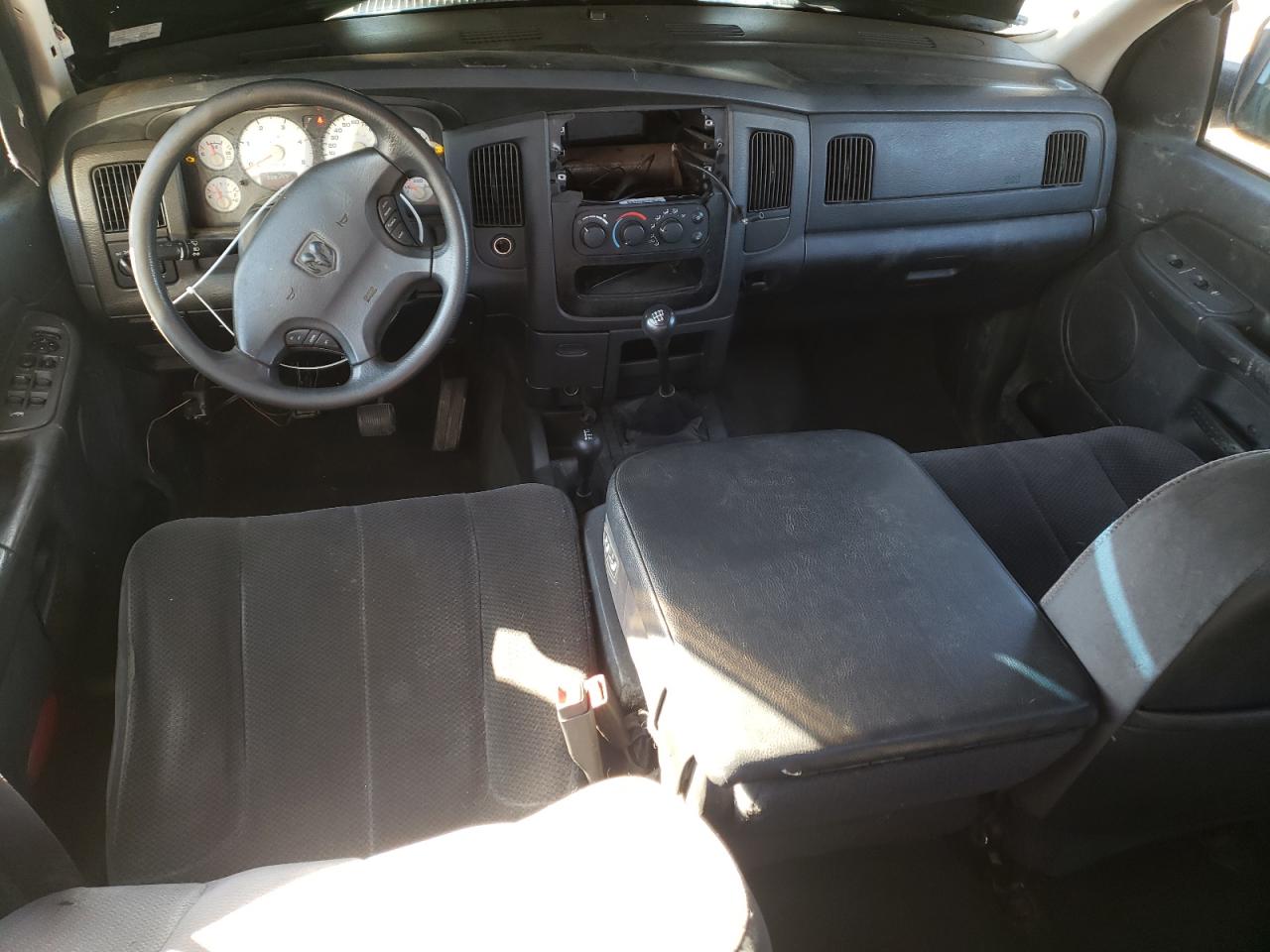2003 Dodge RAM - Image 8