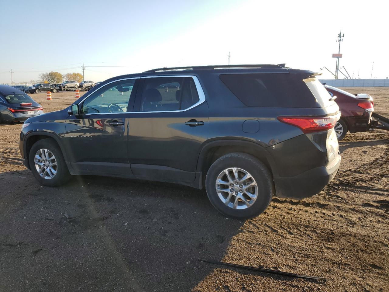 2019 Chevrolet Traverse - Image 2