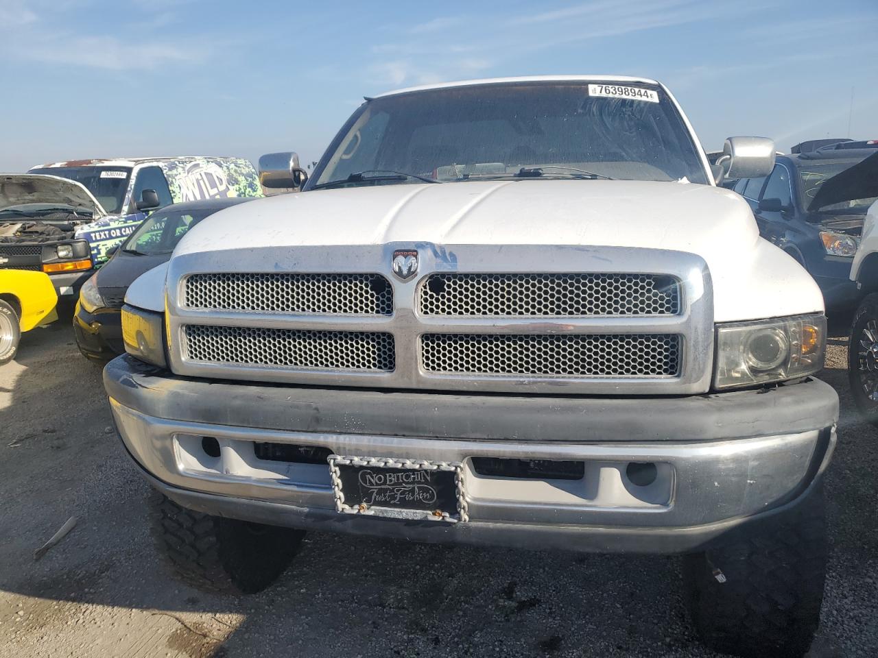 1995 Dodge Ram 2500 VIN: 1B7KF26C9SS304696 Lot: 76398944