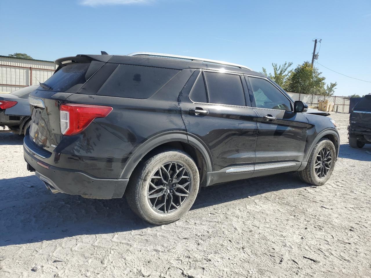 2020 Ford Explorer - Image 3