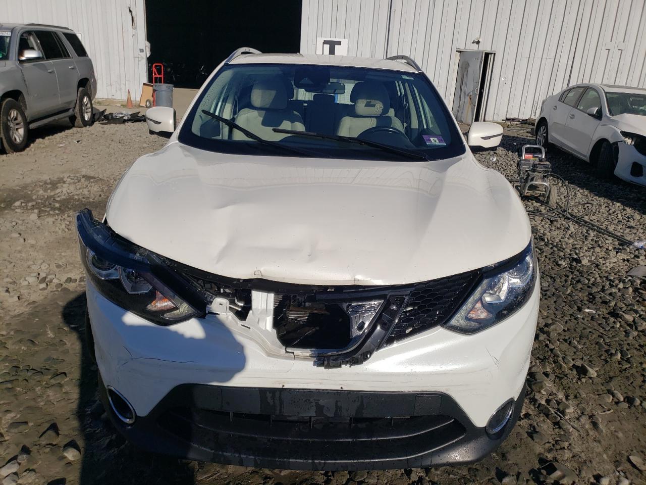2019 Nissan Rogue - Image 5