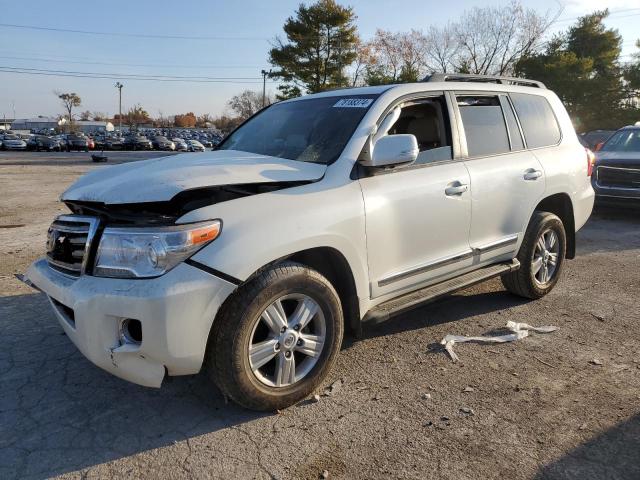 2015 Toyota Land Cruiser 