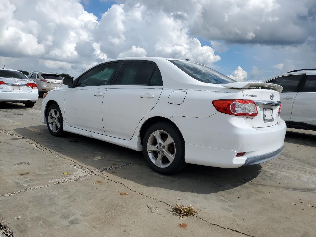 2011 Toyota Corolla - Image 2
