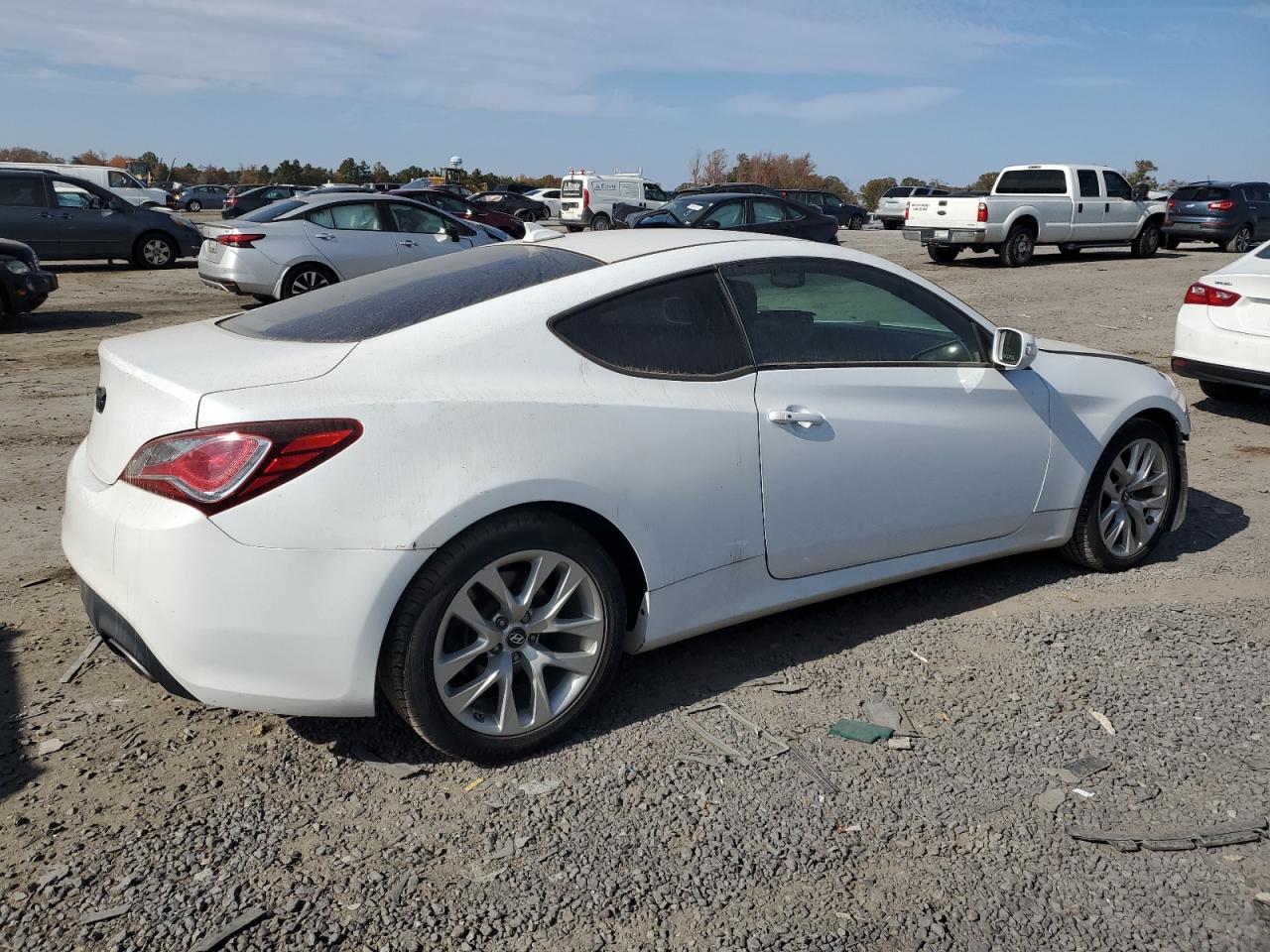 VIN KMHHT6KJ6GU132228 2016 HYUNDAI GENESIS no.3