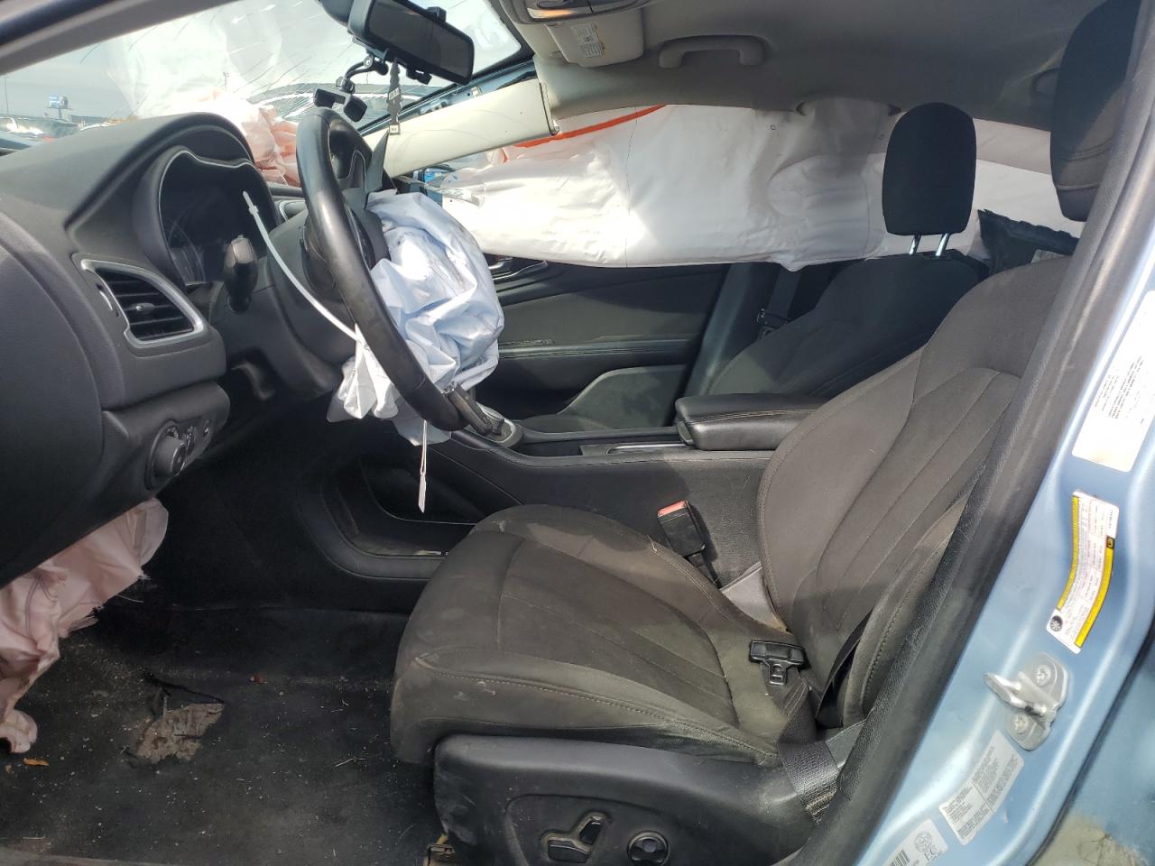 2015 Chrysler 200 - Image 7