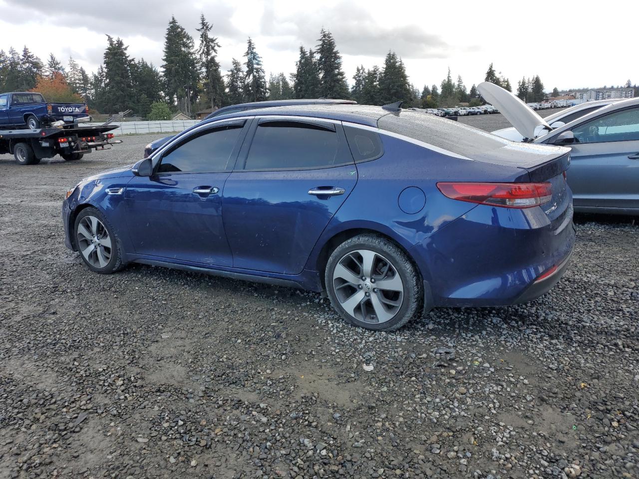 2018 Kia Optima - Image 2