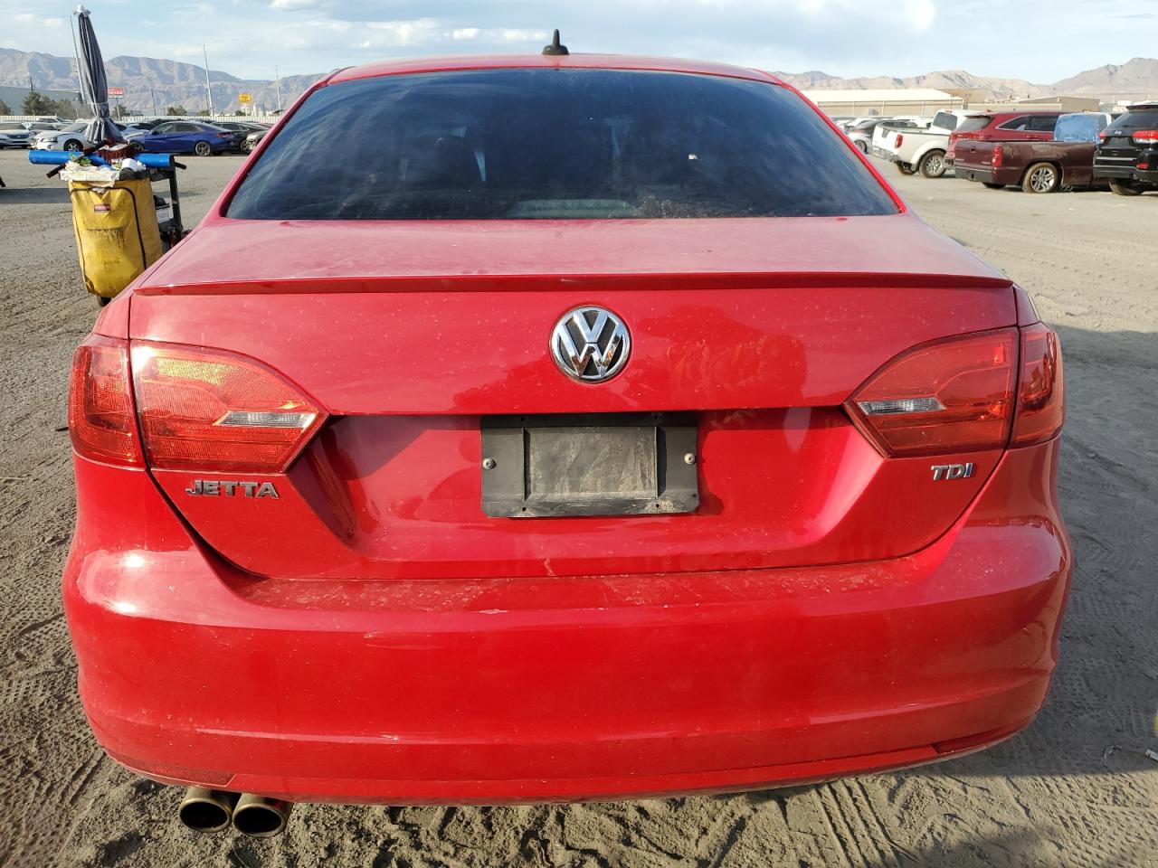 3VWLL7AJ8BM131677 2011 Volkswagen Jetta Tdi