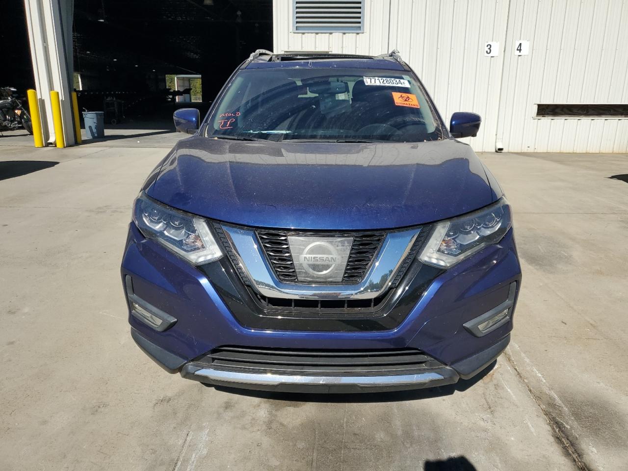 2017 Nissan Rogue - Image 5