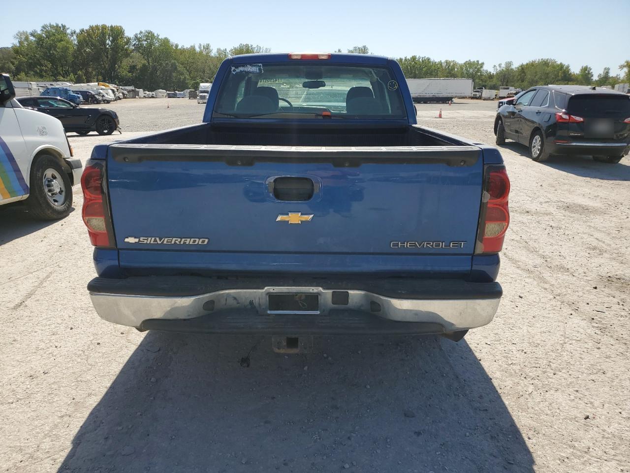 2004 Chevrolet Silverado - Image 6