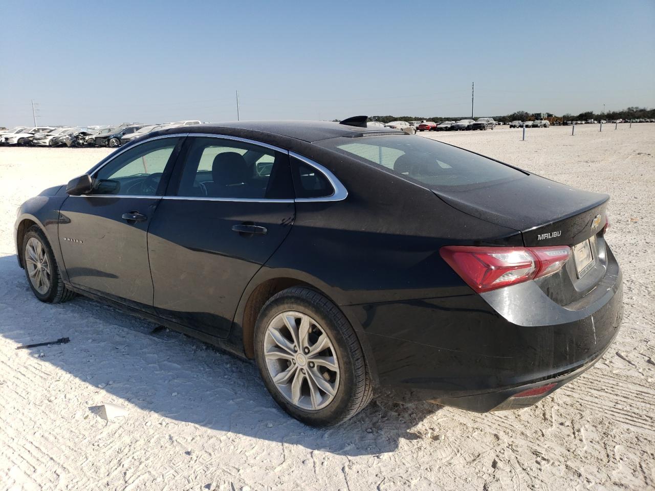 2020 Chevrolet Malibu - Image 2