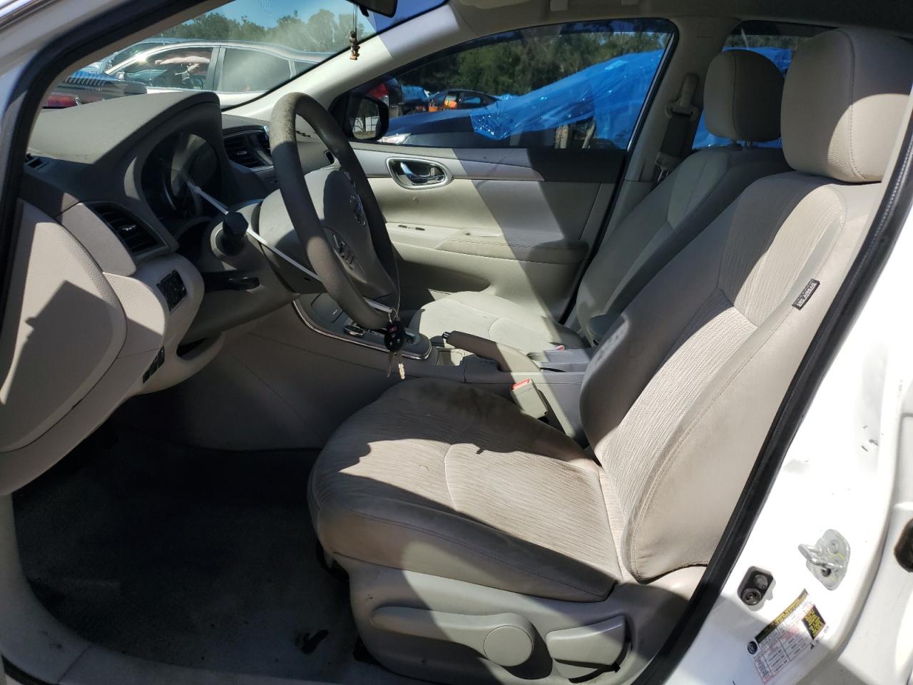 2014 Nissan Sentra - Image 7