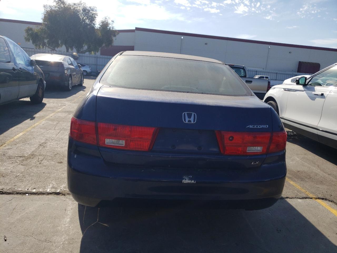 2005 Honda Accord - Image 6
