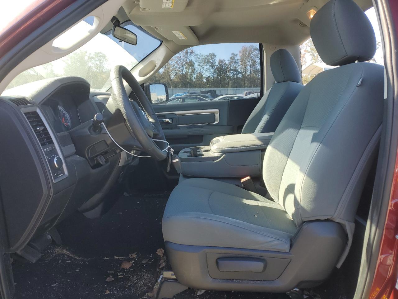 2016 RAM 1500 - Image 7