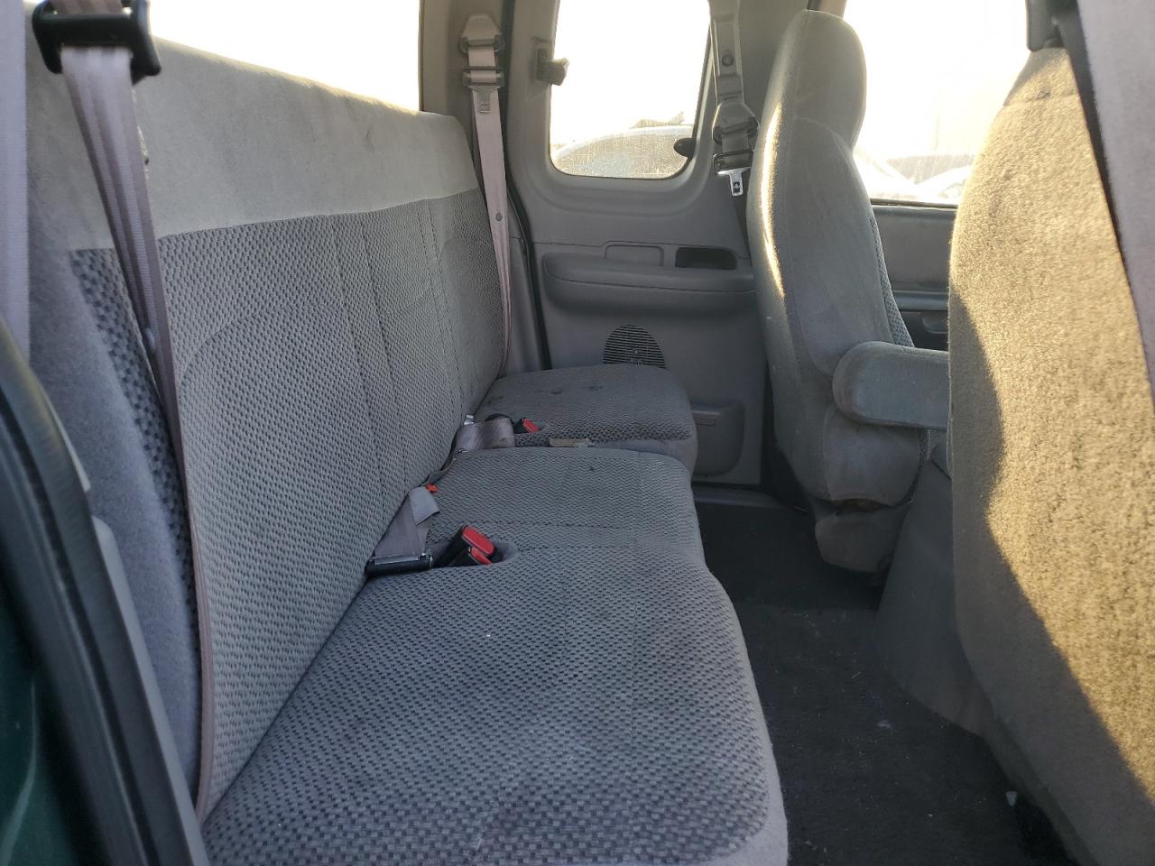 1999 Ford F150 VIN: 1FTRX17W9XKB51601 Lot: 74608074