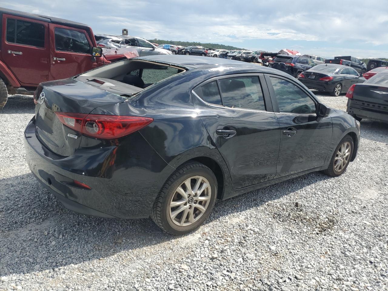 2017 Mazda 3 - Image 3
