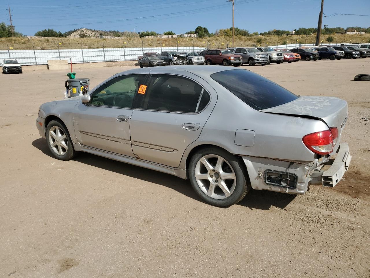 2002 Infiniti I - Image 2