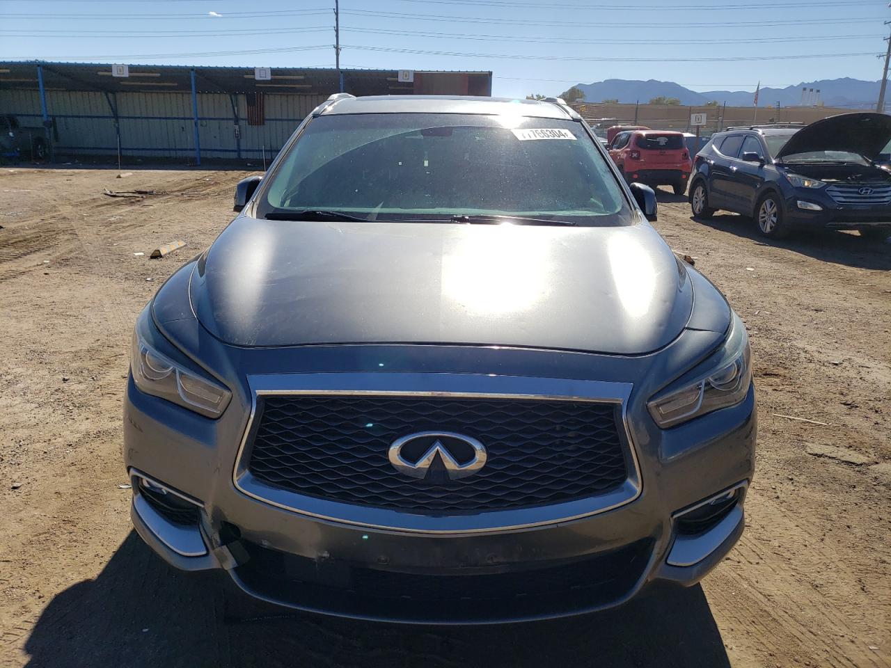 2016 Infiniti QX60 - Image 5
