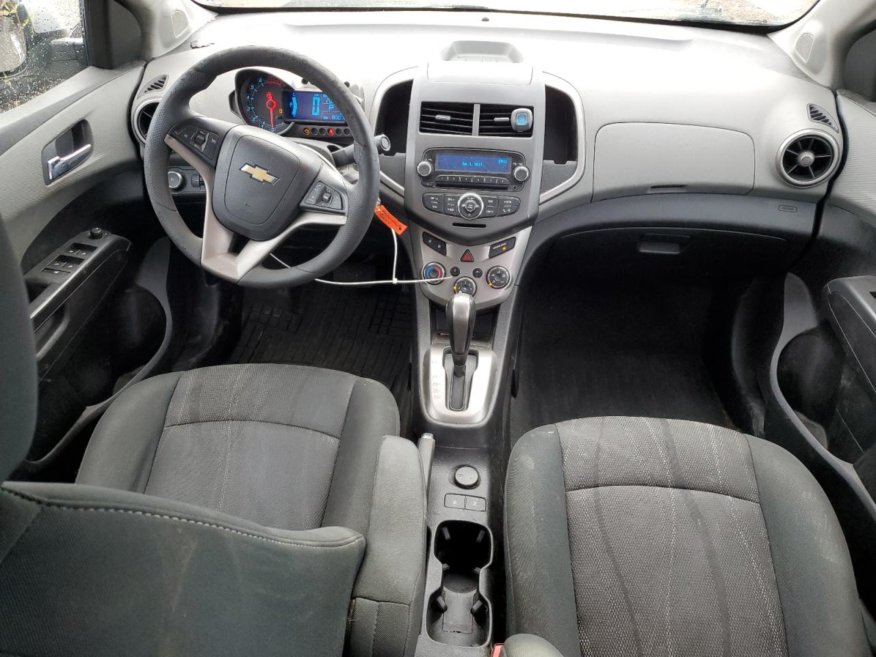 2012 Chevrolet Sonic - Image 8