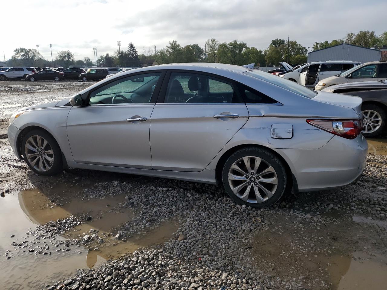 VIN 5NPEC4AB2DH511674 2013 HYUNDAI SONATA no.2