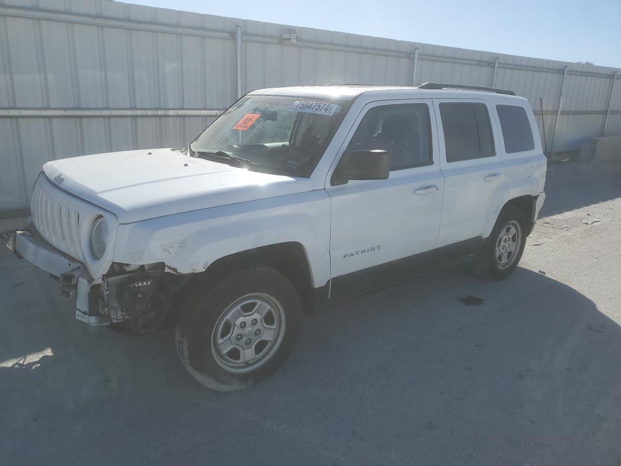 VIN 1C4NJRBB1FD214356 2015 JEEP PATRIOT no.1