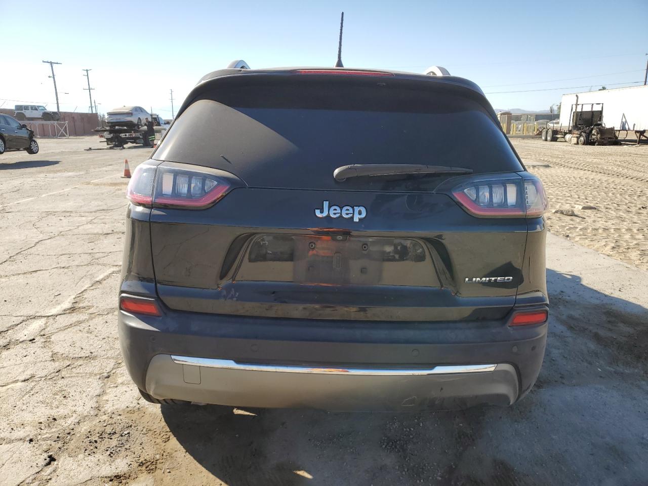 2019 Jeep Cherokee Limited VIN: 1C4PJLDB8KD233130 Lot: 75915414