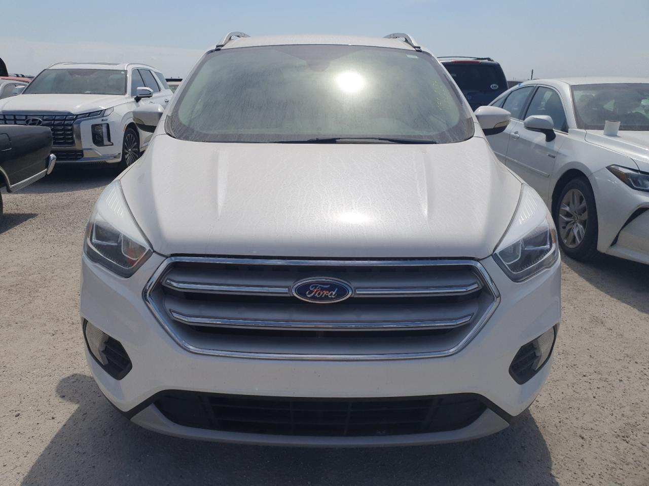 2017 Ford Escape - Image 5