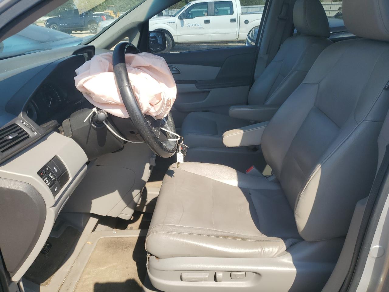 2012 Honda Odyssey - Image 7