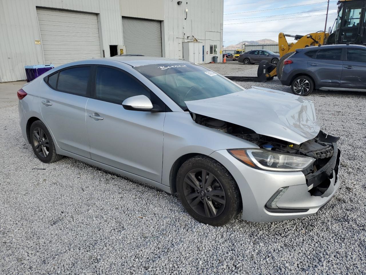 2017 Hyundai Elantra - Image 4