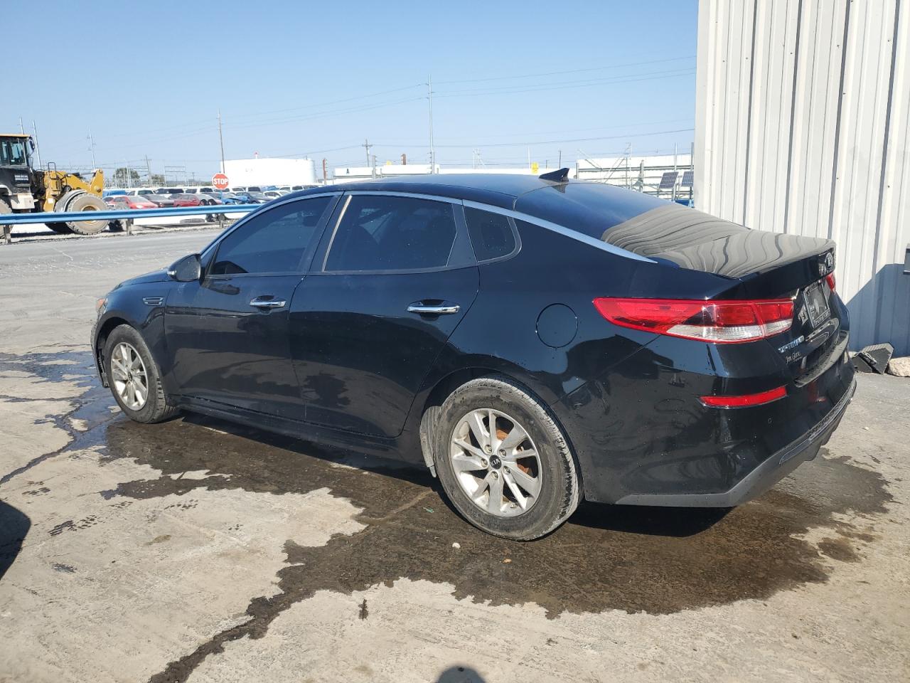 VIN 5XXGT4L3XKG283558 2019 KIA OPTIMA no.2