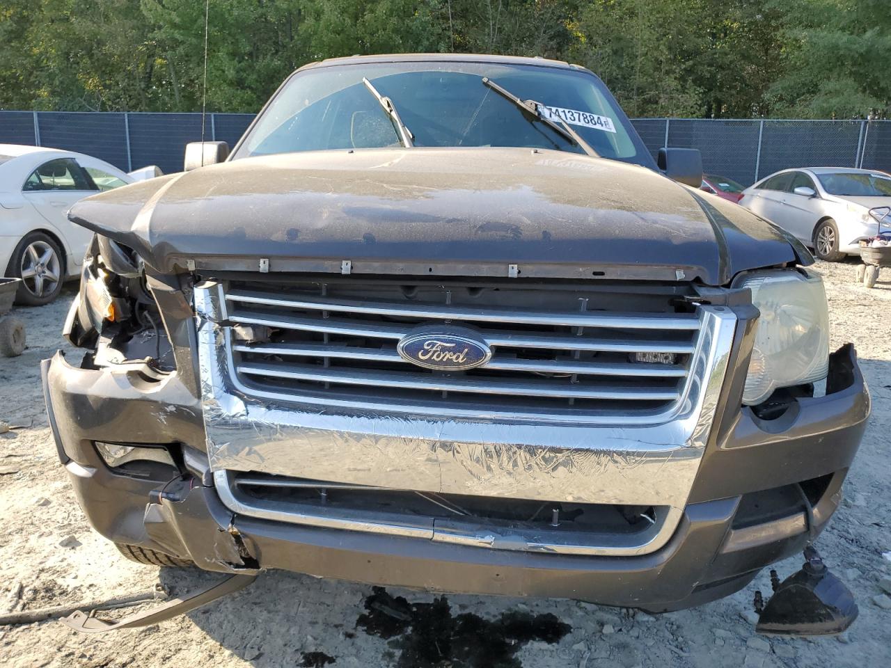 2008 Ford Explorer - Image 5