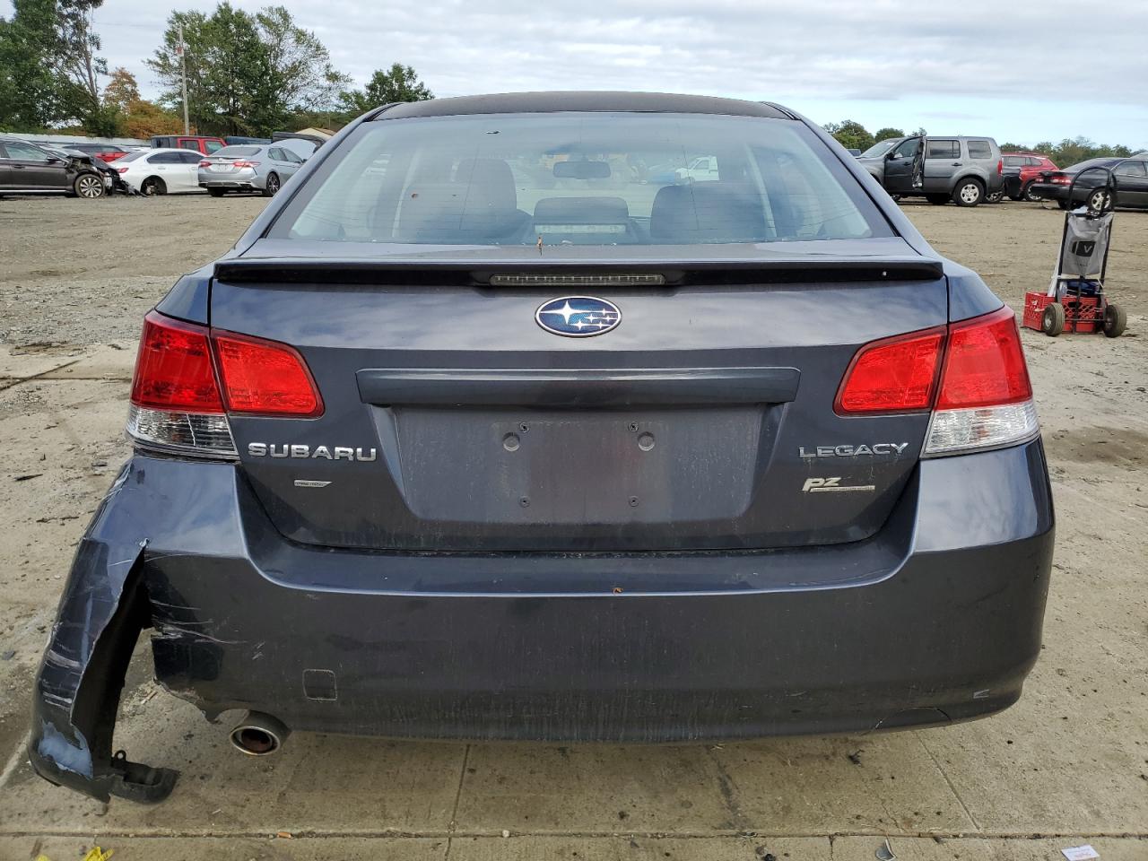 2010 Subaru Legacy 2.5I Premium VIN: 4S3BMBC61A3232082 Lot: 73960954