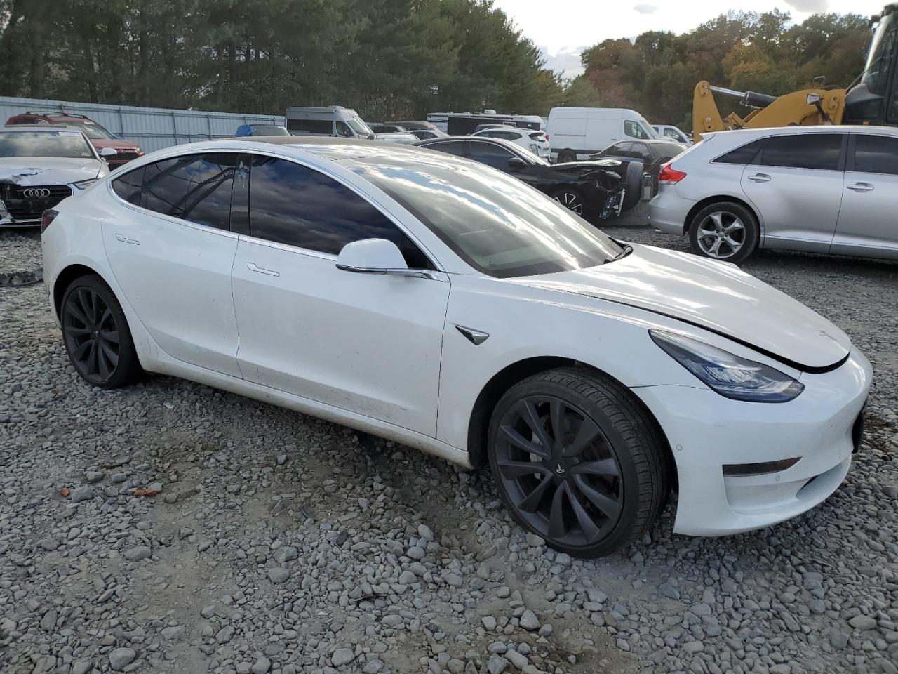 2019 Tesla Model 3 VIN: 5YJ3E1EA2KF483887 Lot: 75977584