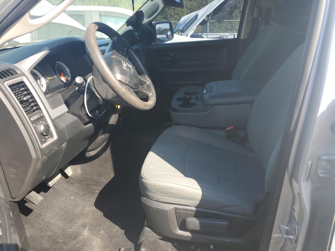 2016 Ram 2500 St VIN: 3C6UR5CL6GG261009 Lot: 75347964