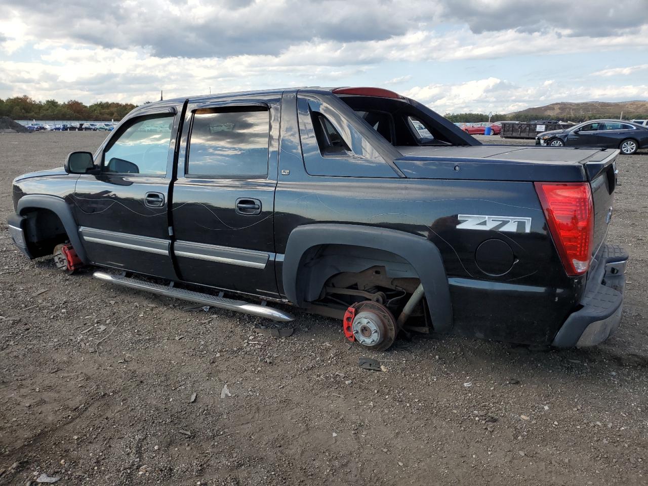 2005 Chevrolet Avalanche K1500 VIN: 3GNEK12Z35G245757 Lot: 75556374