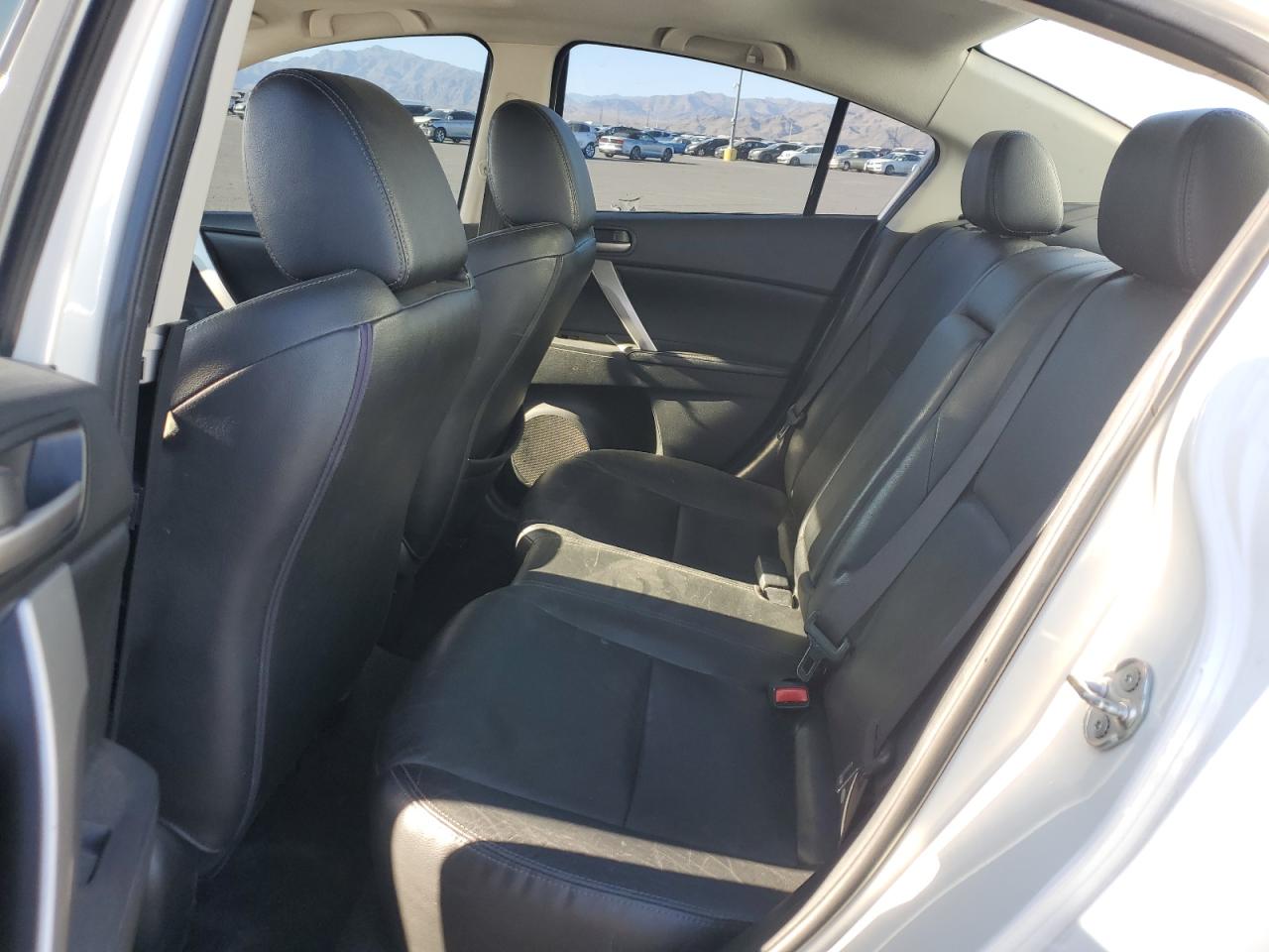 2011 Mazda 3 S VIN: JM1BL1W65B1363456 Lot: 77378364