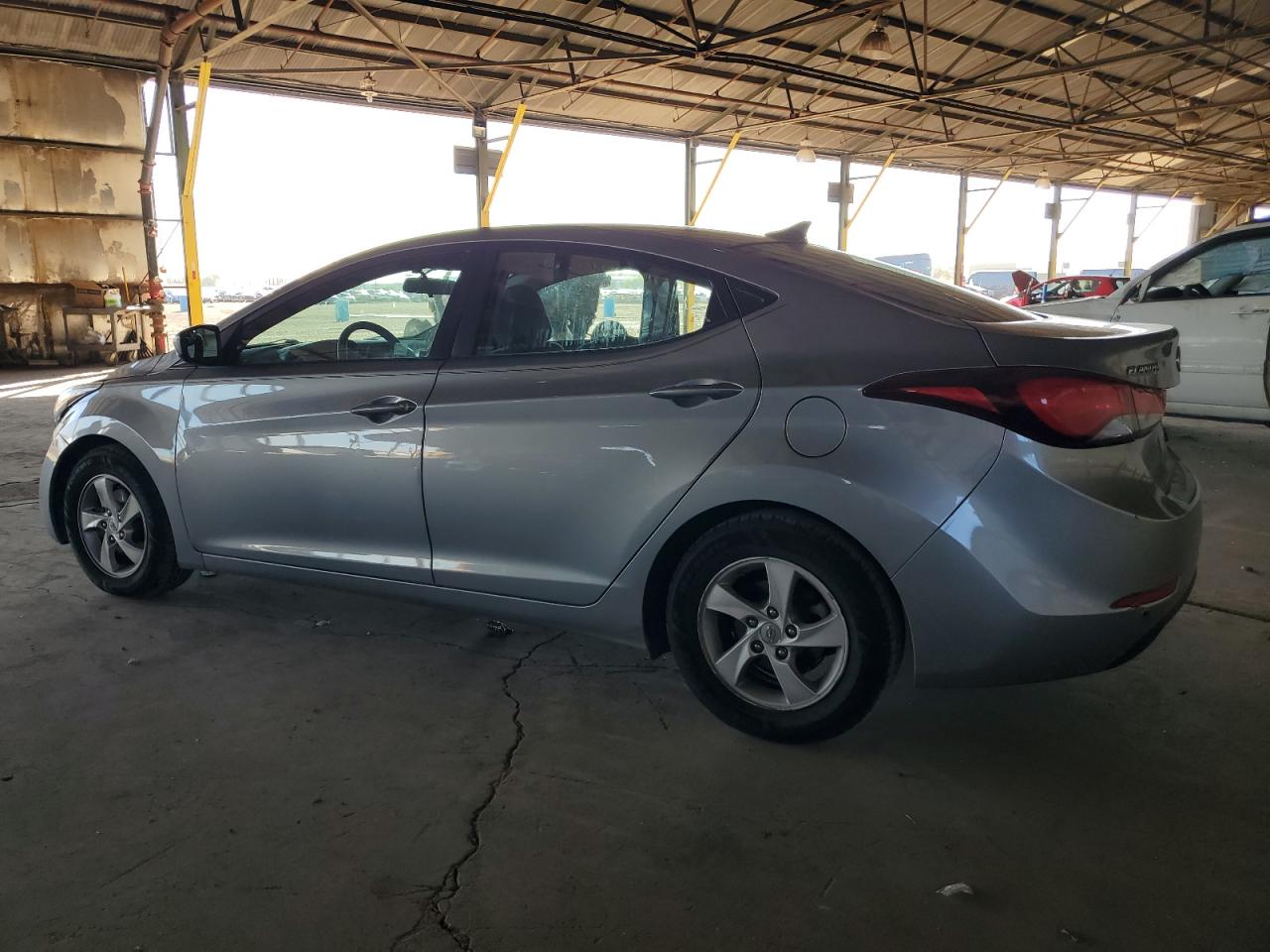 2015 Hyundai Elantra - Image 2
