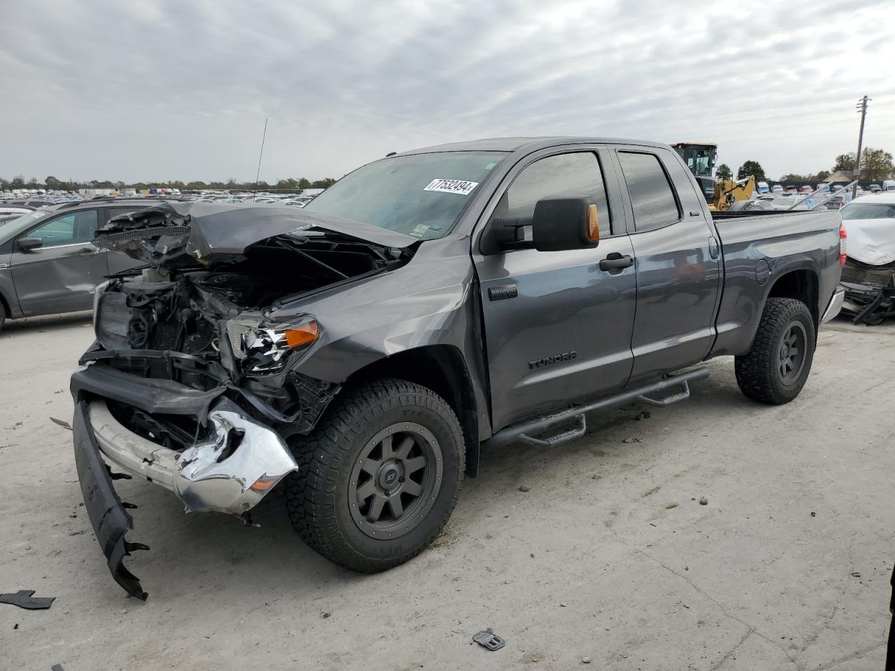 2017 Toyota Tundra Double Cab Sr VIN: 5TFUW5F12HX584997 Lot: 77532494