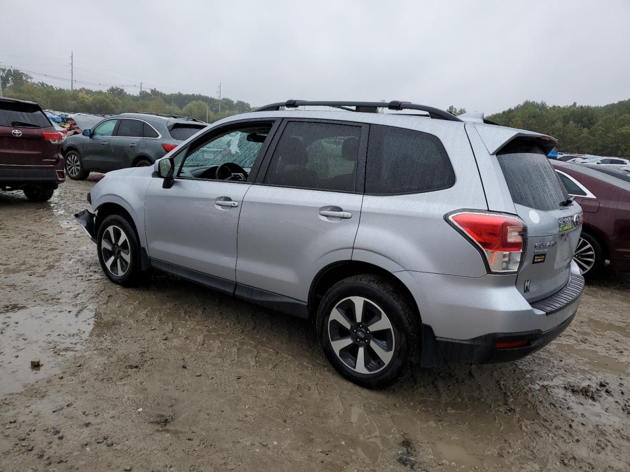 JF2SJAEC7HH402255 2017 Subaru Forester 2.5I Premium