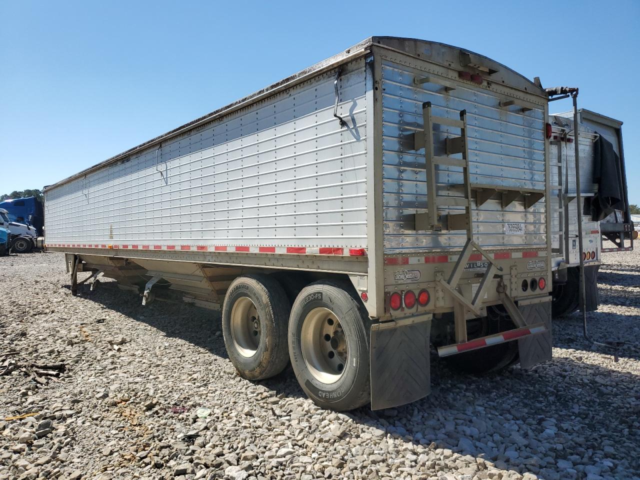 1999 Wilson Trailer للبيع في Florence، MS - Rear End