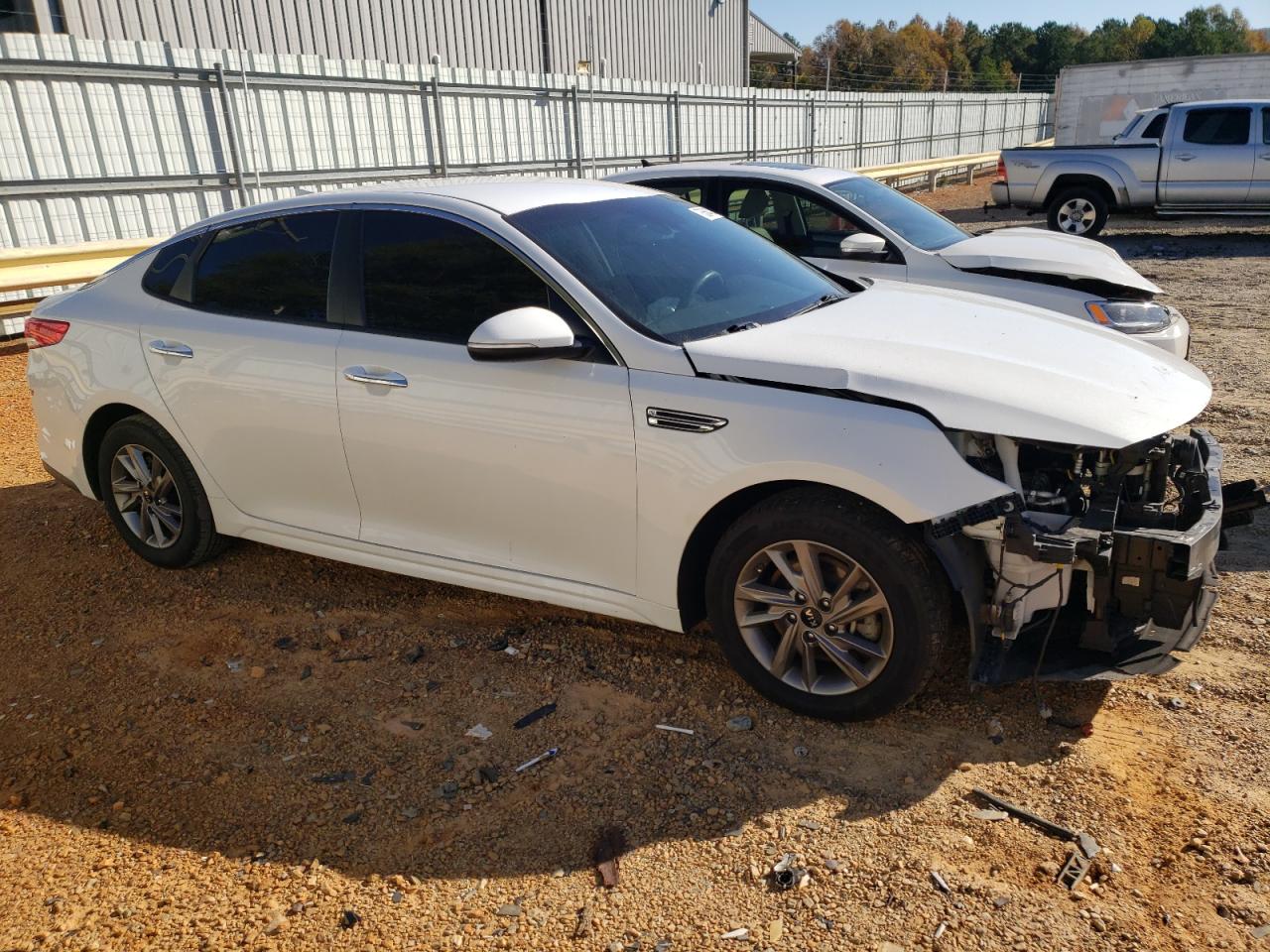 2020 Kia Optima - Image 4