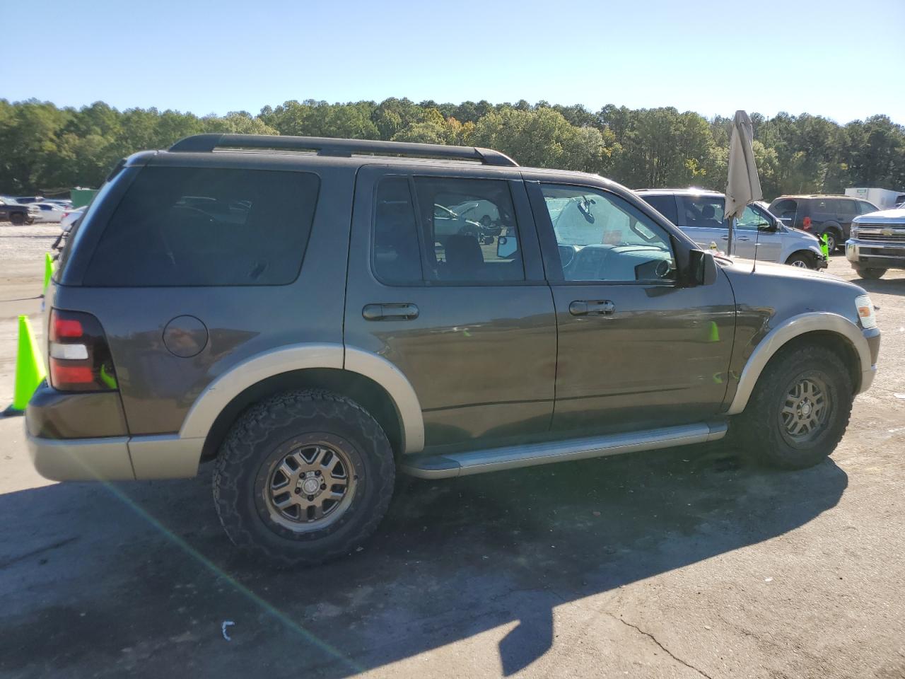 2008 Ford Explorer - Image 3